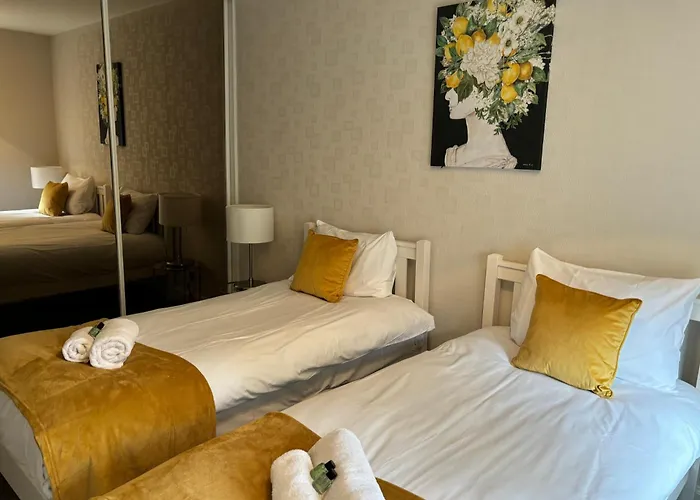 Annandale Apartment