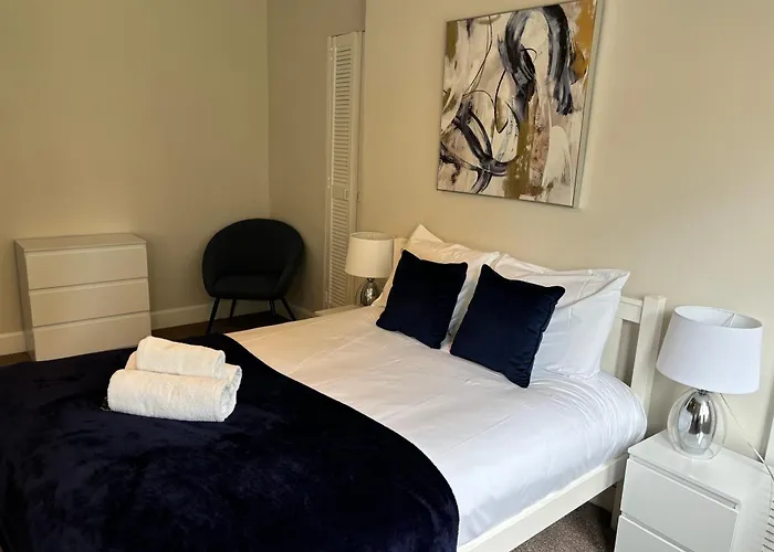 Annandale Apartment